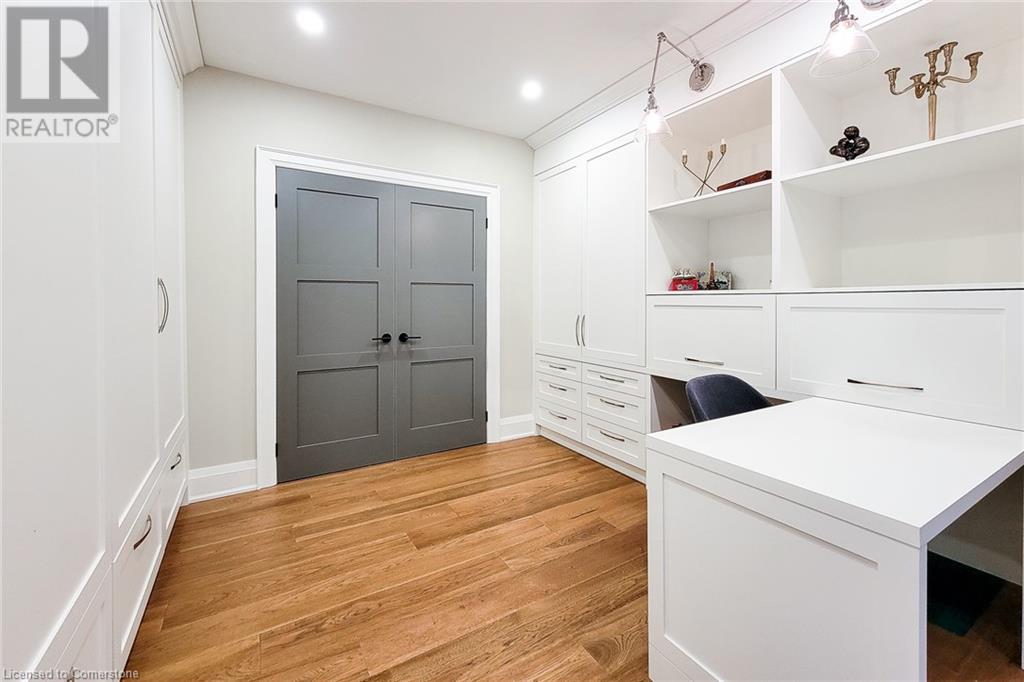 242 Burton RoadOakville, Ontario  L6K 2K5 - Photo 39 - 40673999