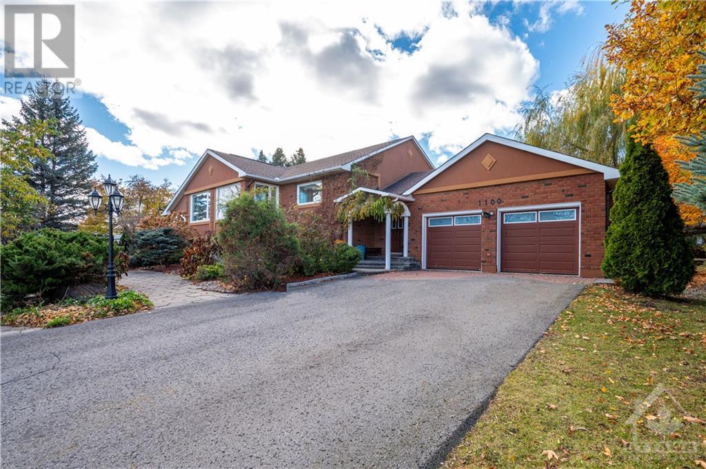 1100 Moffatt DriveOttawa, Ontario  K4C 1B7 - Photo 1 - X10419402