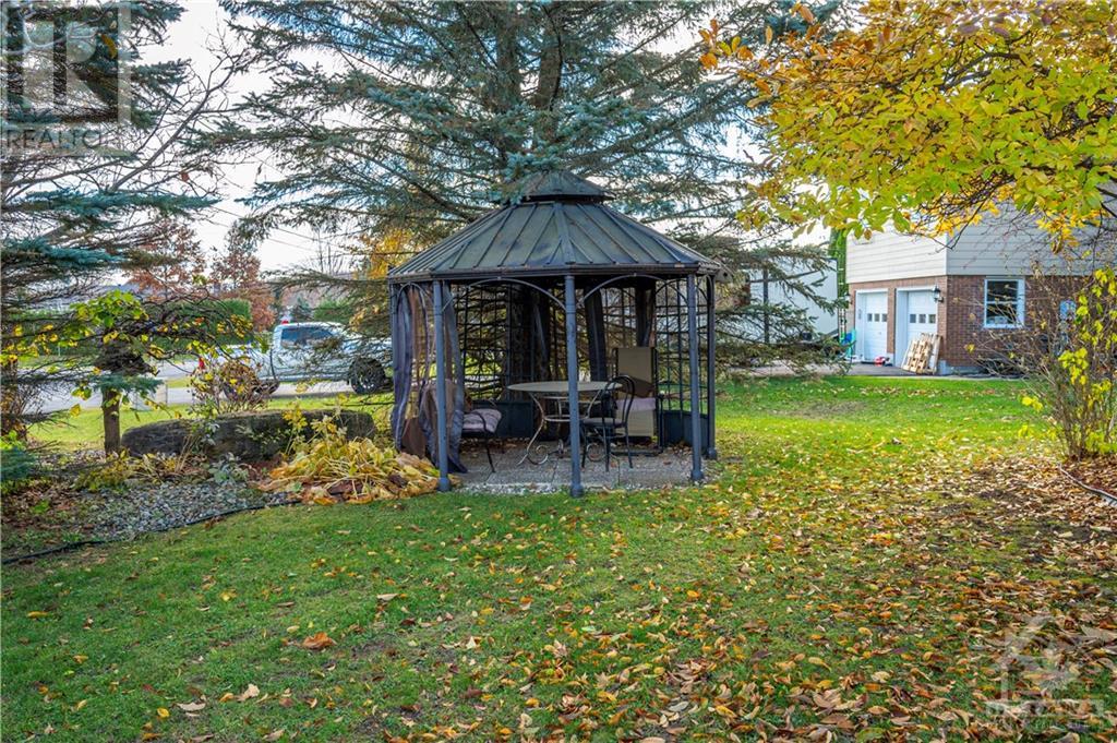 1100 Moffatt DriveOttawa, Ontario  K4C 1B7 - Photo 29 - X10419402