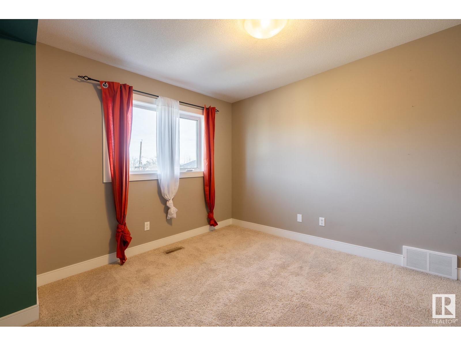 12221 102 St Nw, Edmonton, Alberta  T5G 2H2 - Photo 24 - E4413272