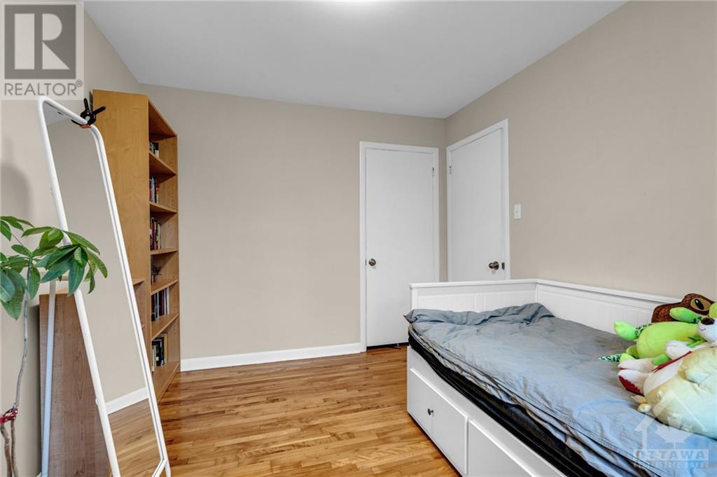 1202 Summerville Avenue, Ottawa, Ontario  K1Z 8G4 - Photo 19 - X10419446