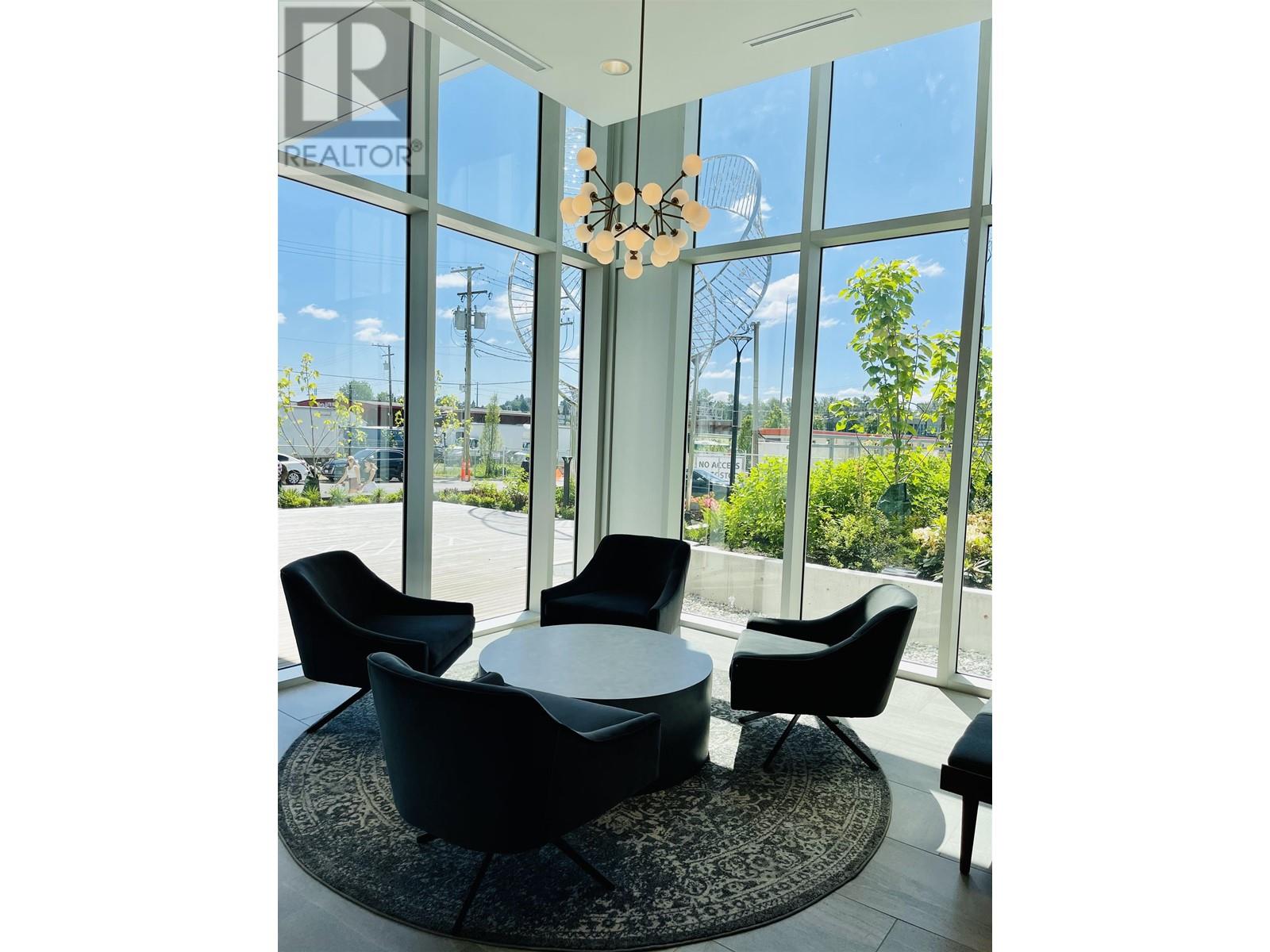 Listing Picture 3 of 18 : 2107 2351 BETA AVENUE, Burnaby / 本拿比 - 魯藝地產 Yvonne Lu Group - MLS Medallion Club Member