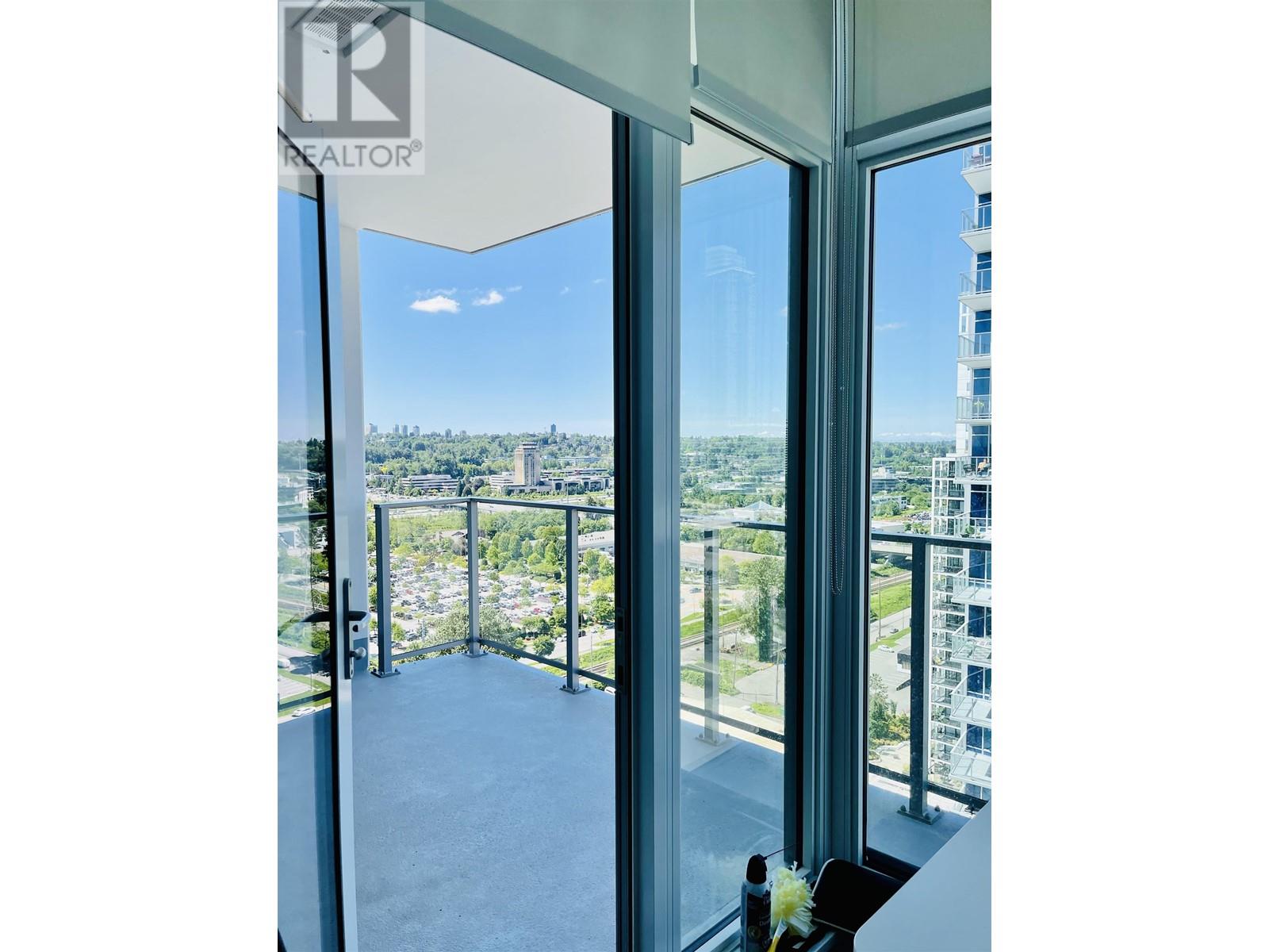 Listing Picture 14 of 18 : 2107 2351 BETA AVENUE, Burnaby / 本拿比 - 魯藝地產 Yvonne Lu Group - MLS Medallion Club Member