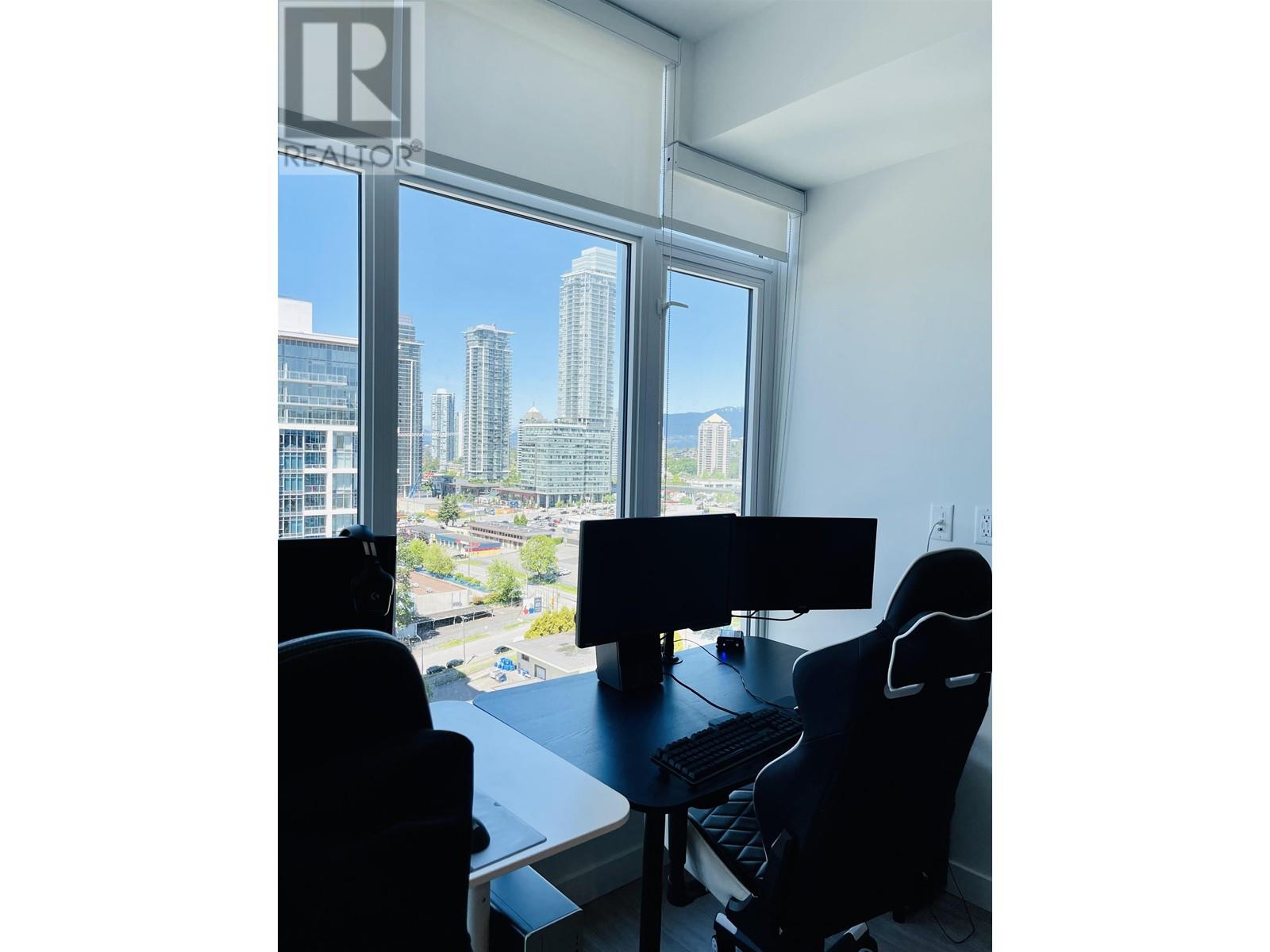 Listing Picture 6 of 18 : 2107 2351 BETA AVENUE, Burnaby / 本拿比 - 魯藝地產 Yvonne Lu Group - MLS Medallion Club Member