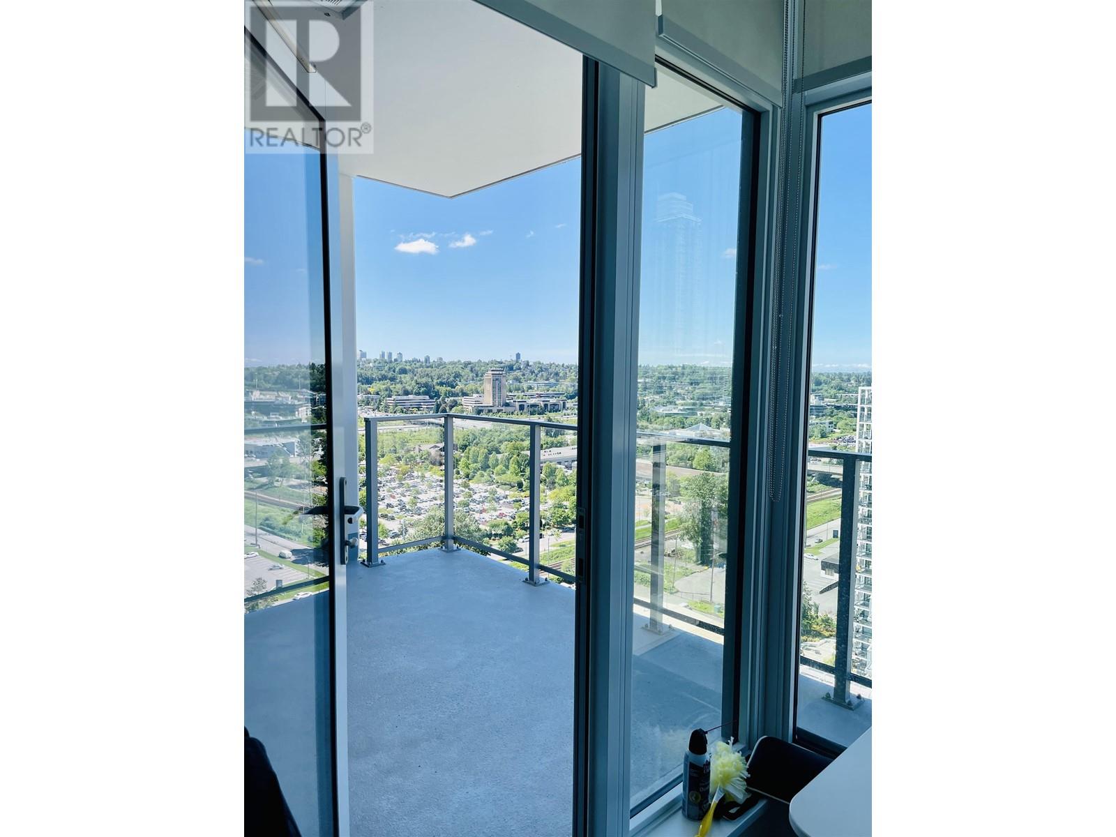 Listing Picture 15 of 18 : 2107 2351 BETA AVENUE, Burnaby / 本拿比 - 魯藝地產 Yvonne Lu Group - MLS Medallion Club Member