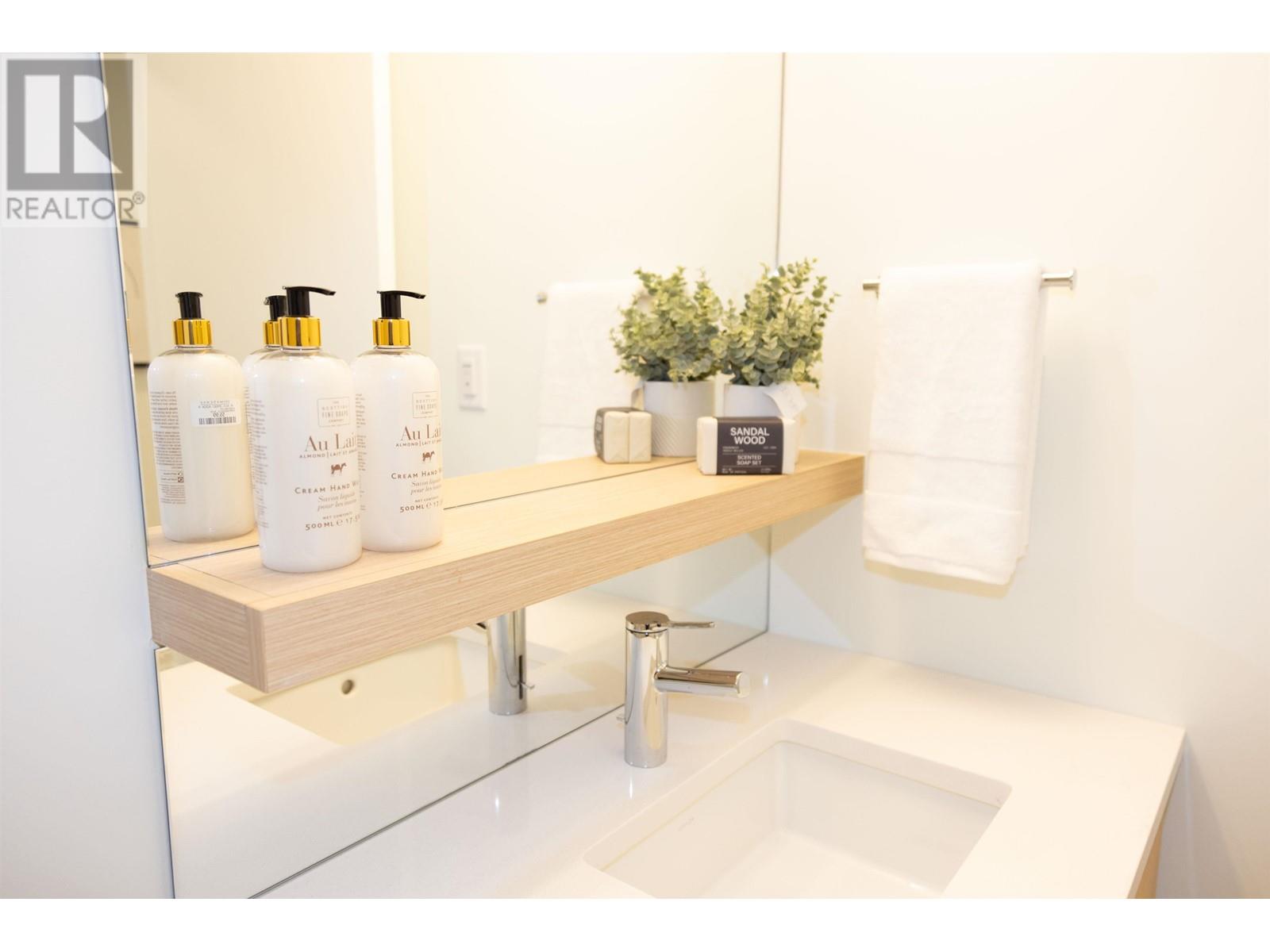 501 1360 Victoria Street, Squamish, British Columbia  V8B 0C3 - Photo 14 - R2846354