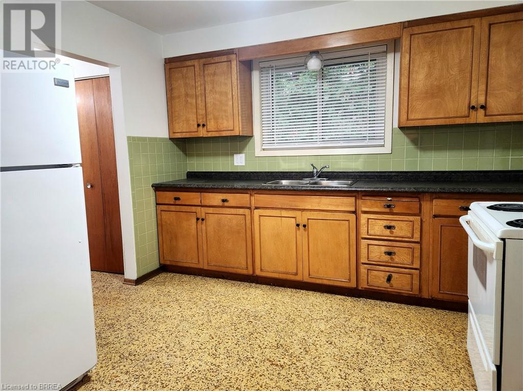 131 Baldwin Avenue Unit# Upper, Brantford, Ontario  N3S 1H9 - Photo 2 - 40675020