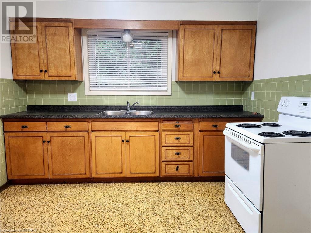 131 Baldwin Avenue Unit# Upper, Brantford, Ontario  N3S 1H9 - Photo 3 - 40675020