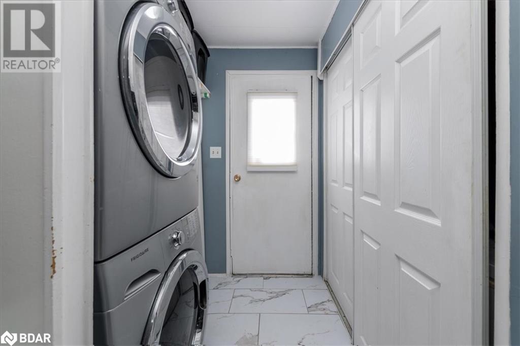 3 Green Glade Court, Innisfil, Ontario  L9S 1P3 - Photo 8 - 40675314