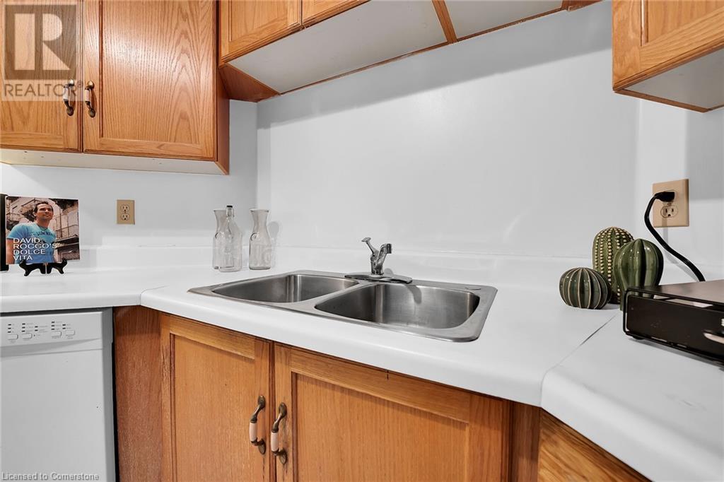 175 Hunter Street E Unit# 505, Hamilton, Ontario  L8N 4E7 - Photo 16 - 40667399