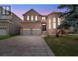 7 EDENBROOK CRESCENT, Richmond Hill, Ontario