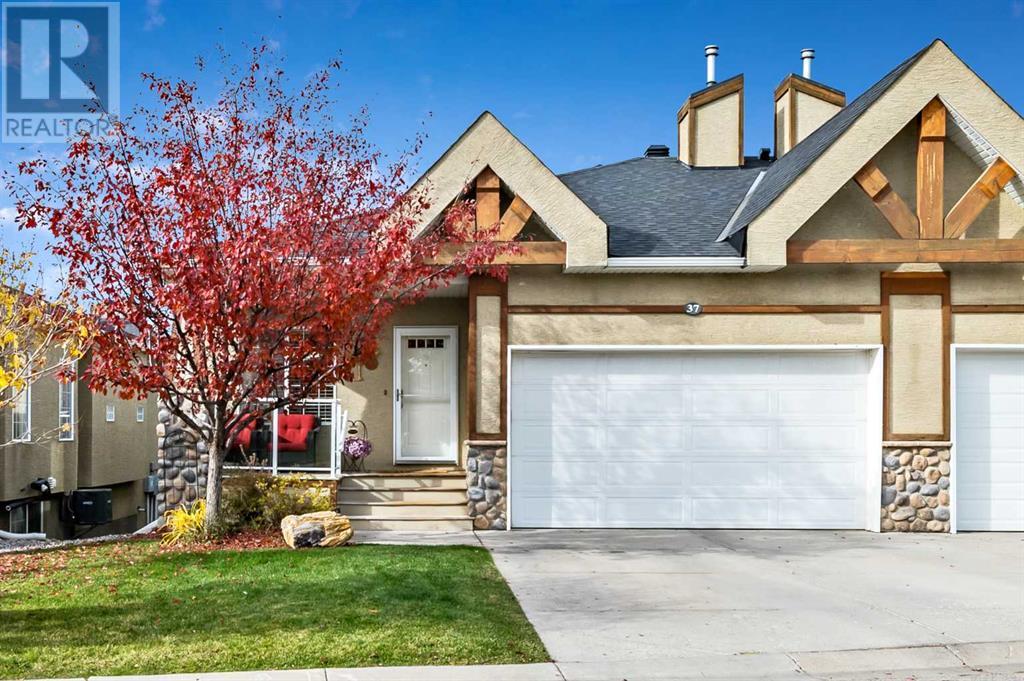 37 Rowland, Okotoks, Alberta