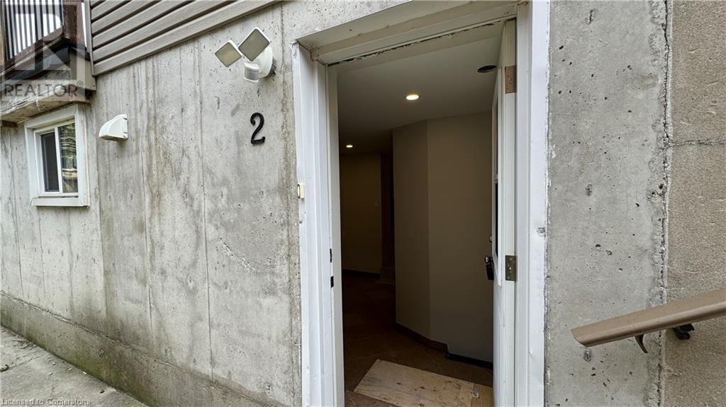 406 Erb Street W Unit# 2, Waterloo, Ontario  N2L 1W8 - Photo 2 - 40675861