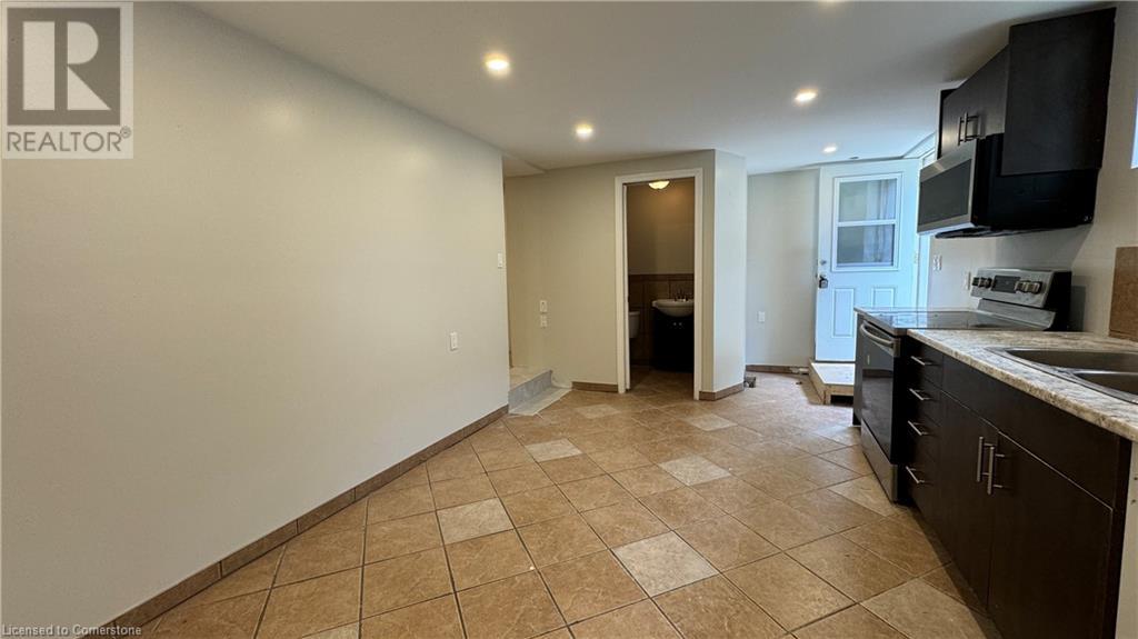 406 Erb Street W Unit# 2, Waterloo, Ontario  N2L 1W8 - Photo 5 - 40675861