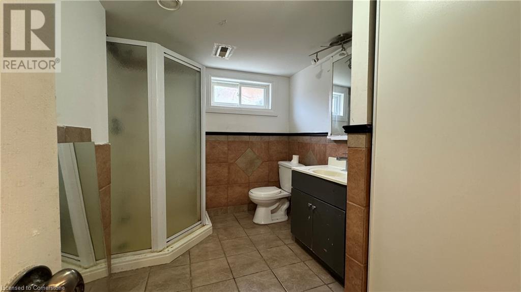 406 Erb Street W Unit# 2, Waterloo, Ontario  N2L 1W8 - Photo 8 - 40675861