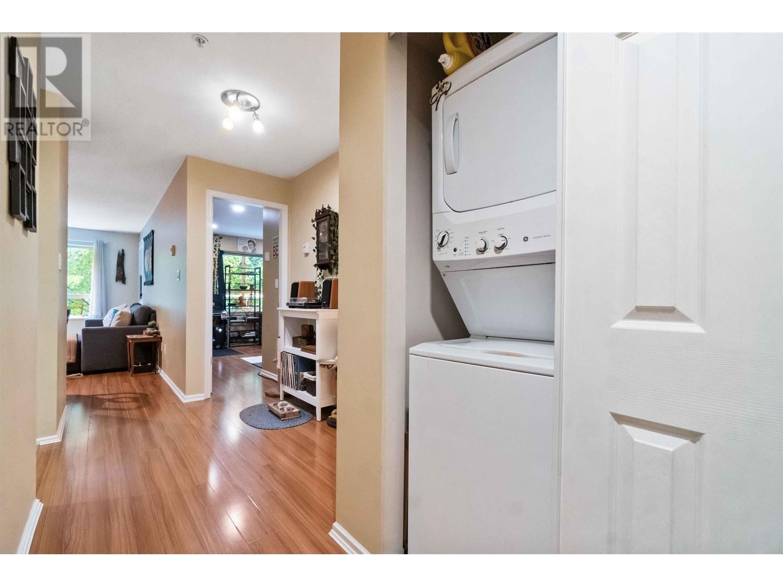 Listing Picture 15 of 20 : 202 5667 SMITH AVENUE, Burnaby / 本拿比 - 魯藝地產 Yvonne Lu Group - MLS Medallion Club Member