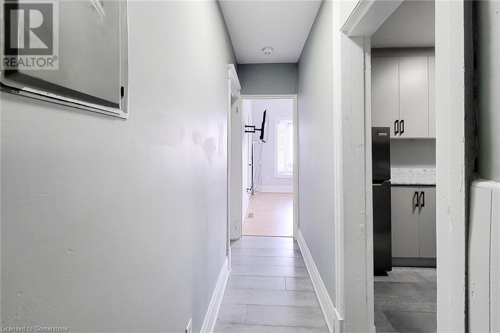 1048 Barton Street E, Hamilton, Ontario  L8L 3E5 - Photo 12 - 40675973