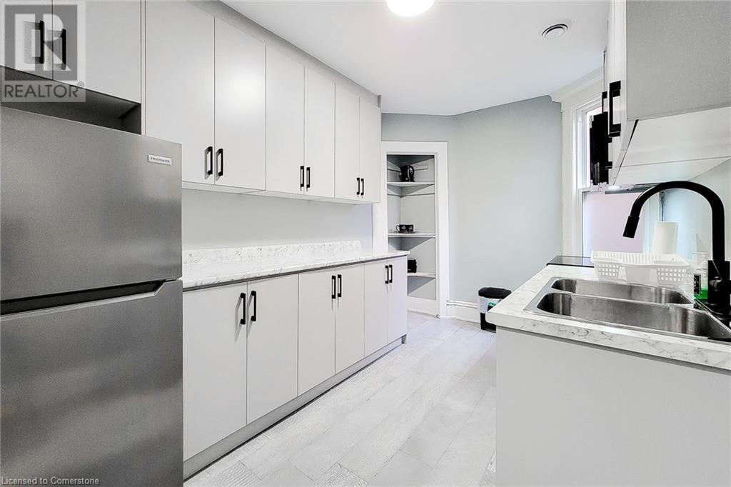 1048 Barton Street E, Hamilton, Ontario  L8L 3E5 - Photo 19 - 40675973