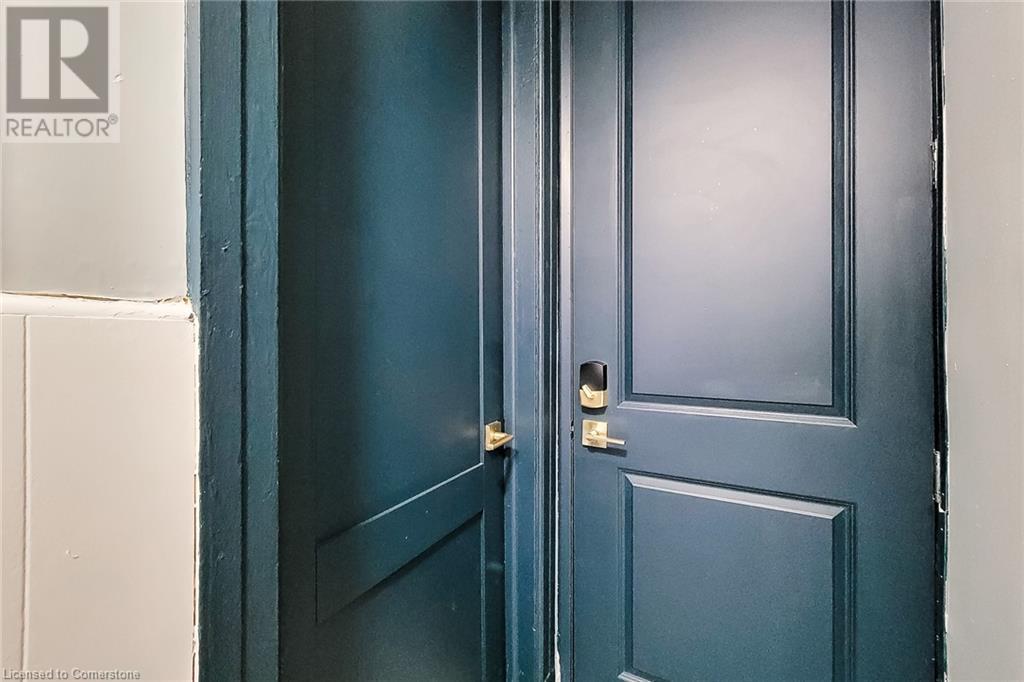 1048 Barton Street E, Hamilton, Ontario  L8L 3E5 - Photo 28 - 40675973