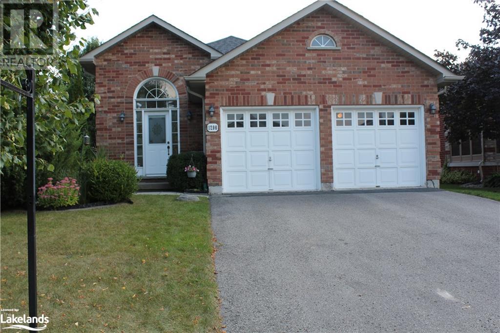 1296 Gina Street, Innisfil, Ontario  L9S 1T1 - Photo 3 - 40648151