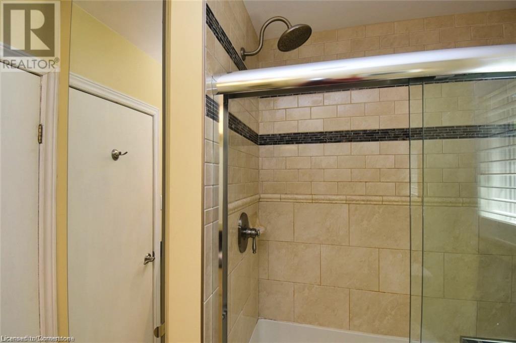 1282 Governors Road, Dundas, Ontario  L9H 5E3 - Photo 38 - 40674513
