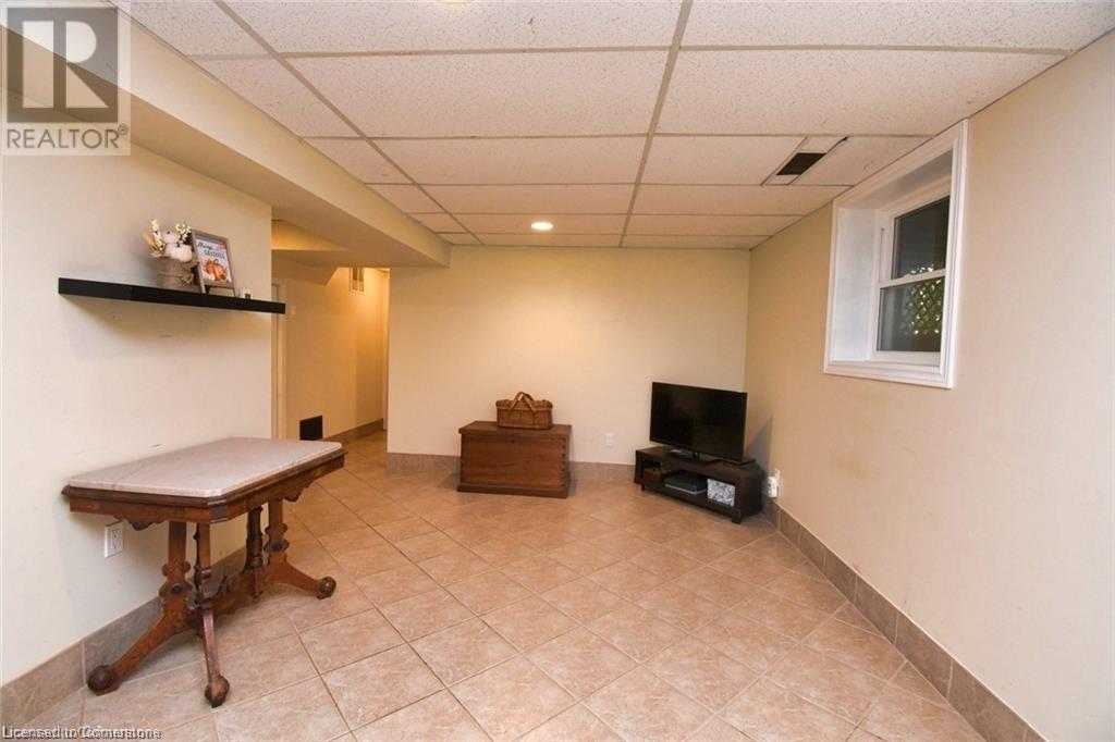 1282 Governors Road, Dundas, Ontario  L9H 5E3 - Photo 42 - 40674513
