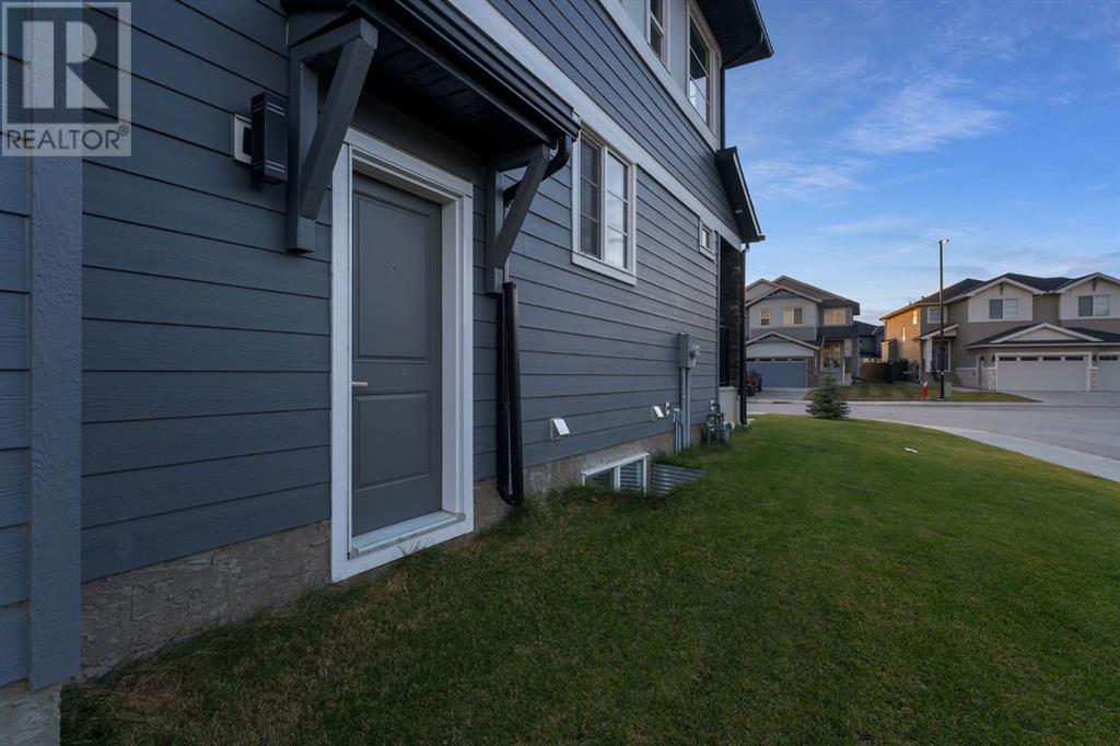 29 South Shore Manor, Chestermere, Alberta  T1X 2S1 - Photo 42 - A2177710