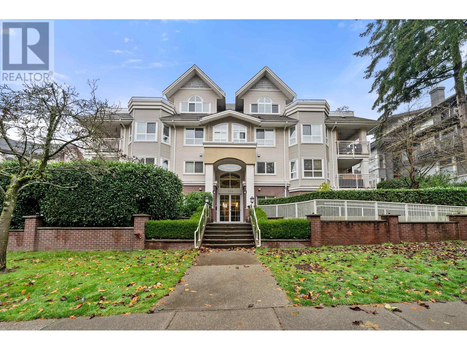 402 130 W 22ND STREET, north vancouver, British Columbia