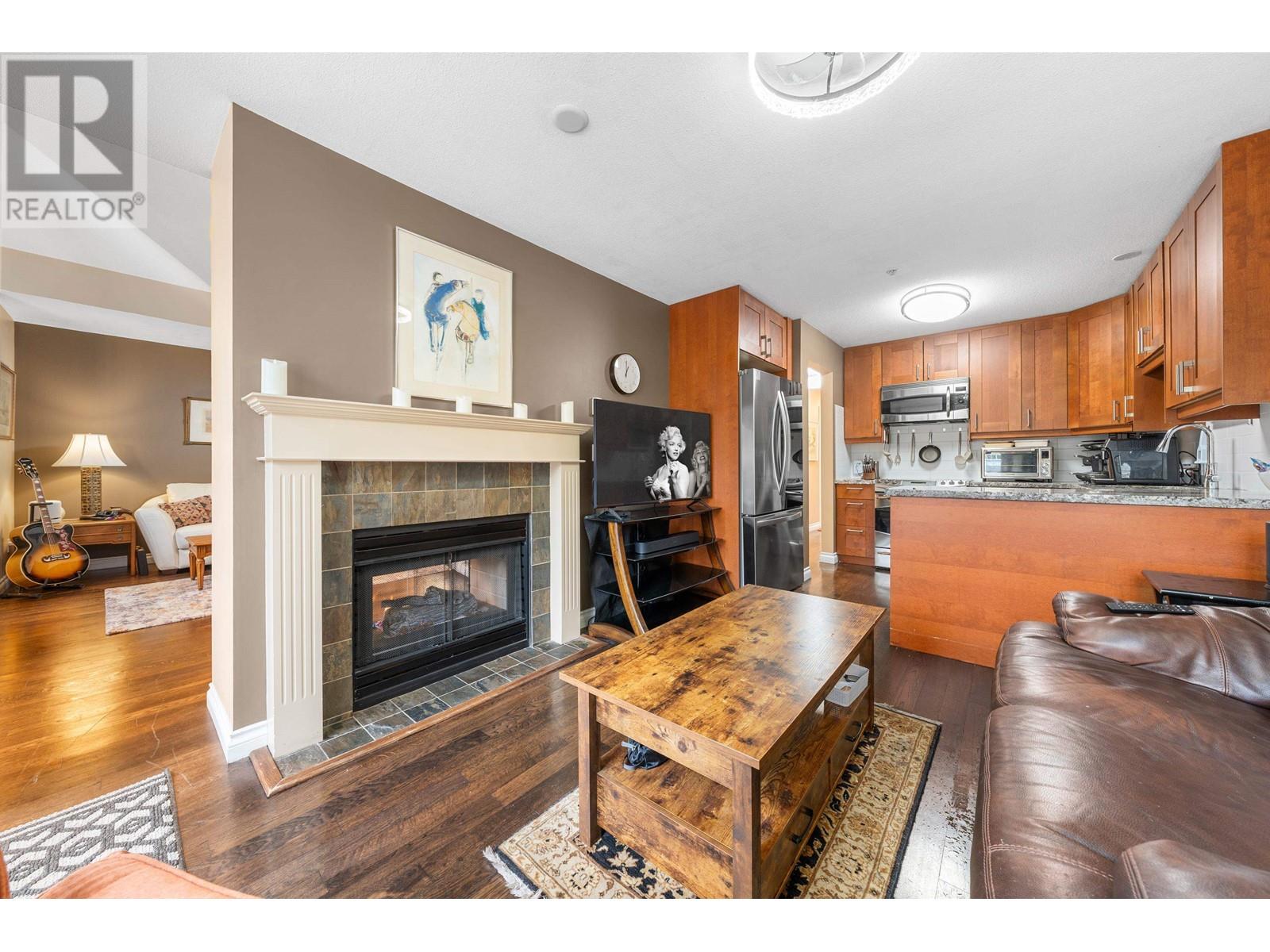 402 130 W 22nd Street, North Vancouver, British Columbia  V7M 1Z9 - Photo 13 - R2943311
