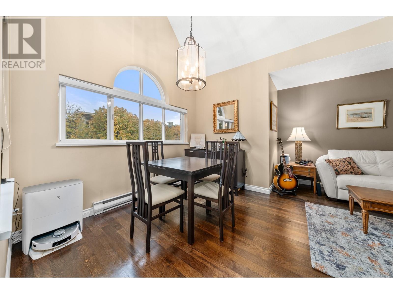 402 130 W 22nd Street, North Vancouver, British Columbia  V7M 1Z9 - Photo 18 - R2943311