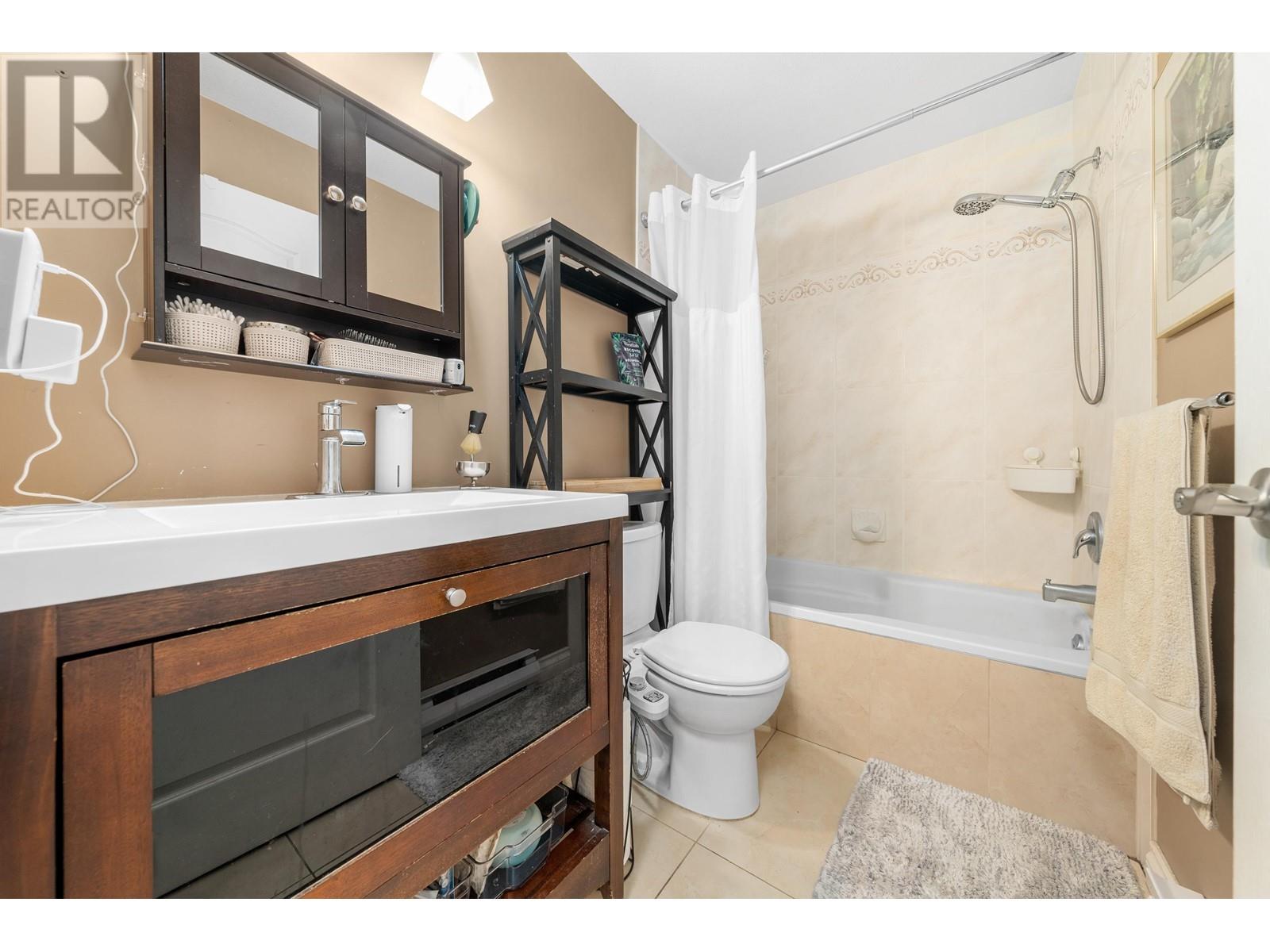 402 130 W 22nd Street, North Vancouver, British Columbia  V7M 1Z9 - Photo 28 - R2943311