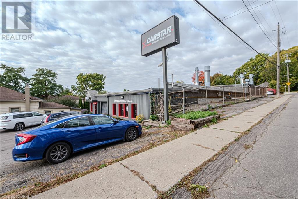 14 Ann Street, Brantford, Ontario  N3R 3X8 - Photo 25 - 40670502