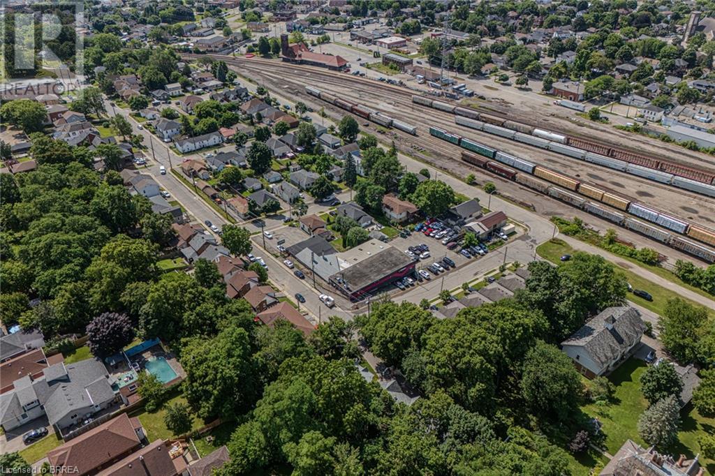 14 Ann Street, Brantford, Ontario  N3R 3X8 - Photo 5 - 40670502