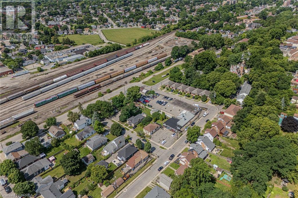 14 Ann Street, Brantford, Ontario  N3R 3X8 - Photo 7 - 40670502