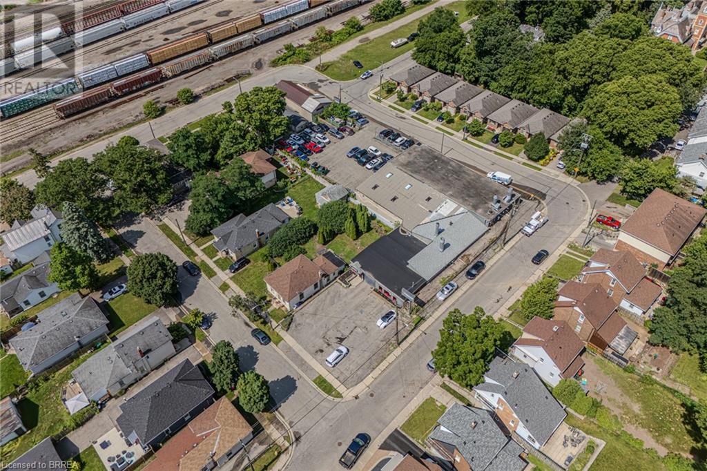 14 Ann Street, Brantford, Ontario  N3R 3X8 - Photo 8 - 40670502