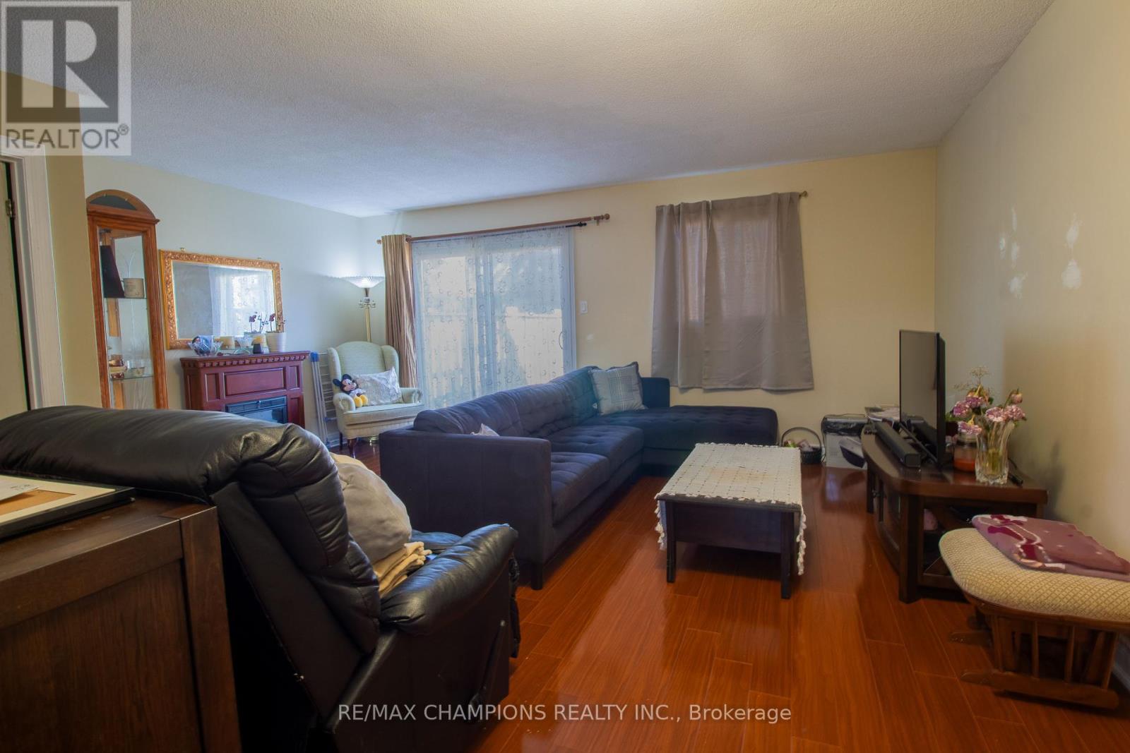 72 - 105 Hansen Road N, Brampton, Ontario  L6V 3C9 - Photo 4 - W10417223