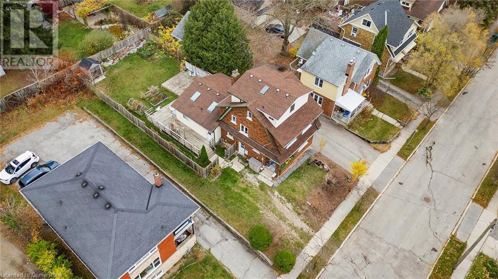 16 Dunbar Road N, Waterloo, Ontario  N2L 2C7 - Photo 2 - 40675929