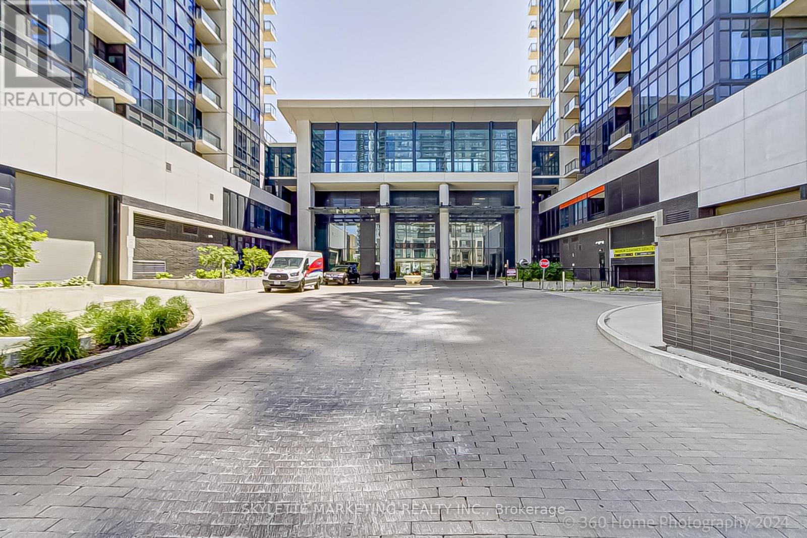 Property at 111 - 55 EGLINTON AVENUE W image 4