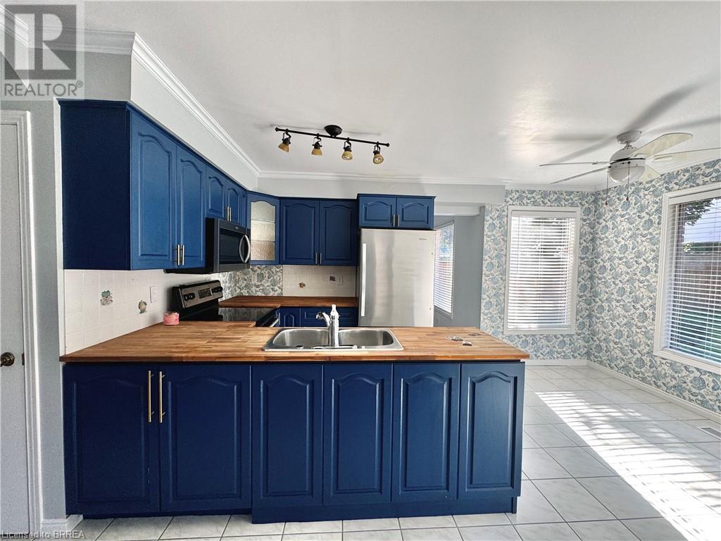 24 Blackfriar Lane, Brantford, Ontario  N3R 7L3 - Photo 7 - 40675095