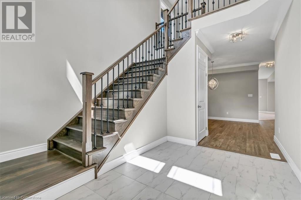 15 Roselawn Avenue, Ancaster, Ontario  L9G 2H9 - Photo 3 - 40676106