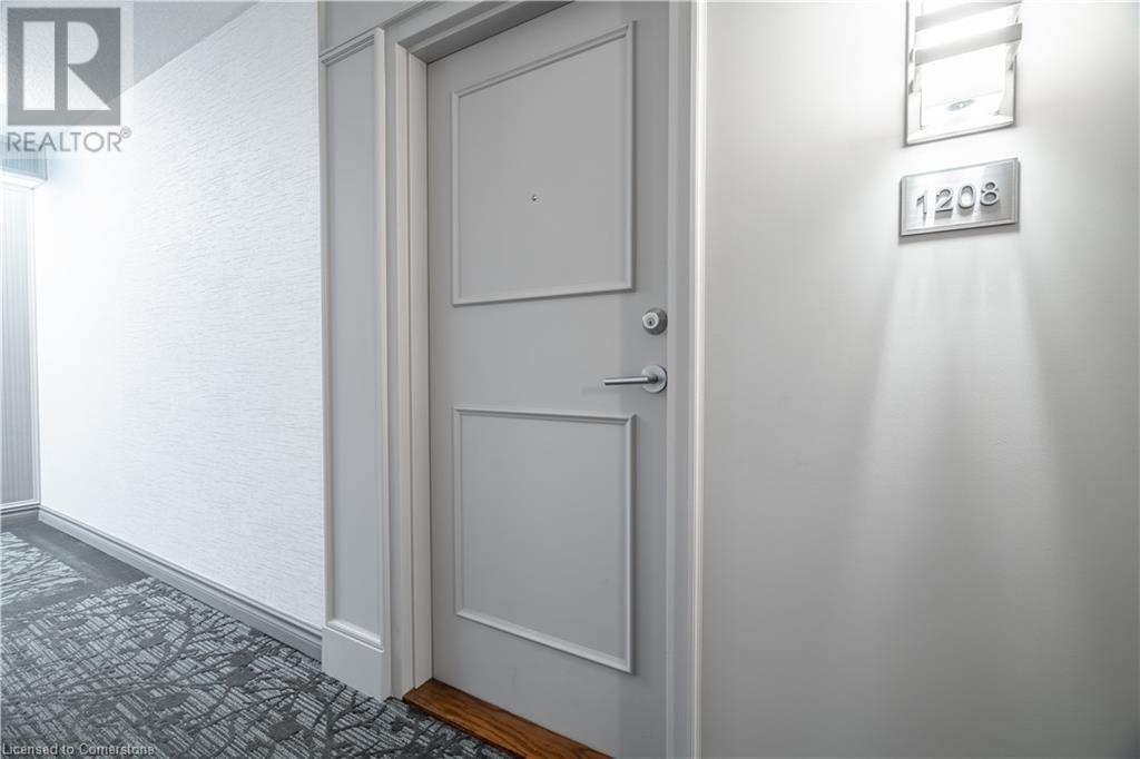 75 King Street E Unit# 1208, Mississauga, Ontario  L5A 4G5 - Photo 2 - 40676130