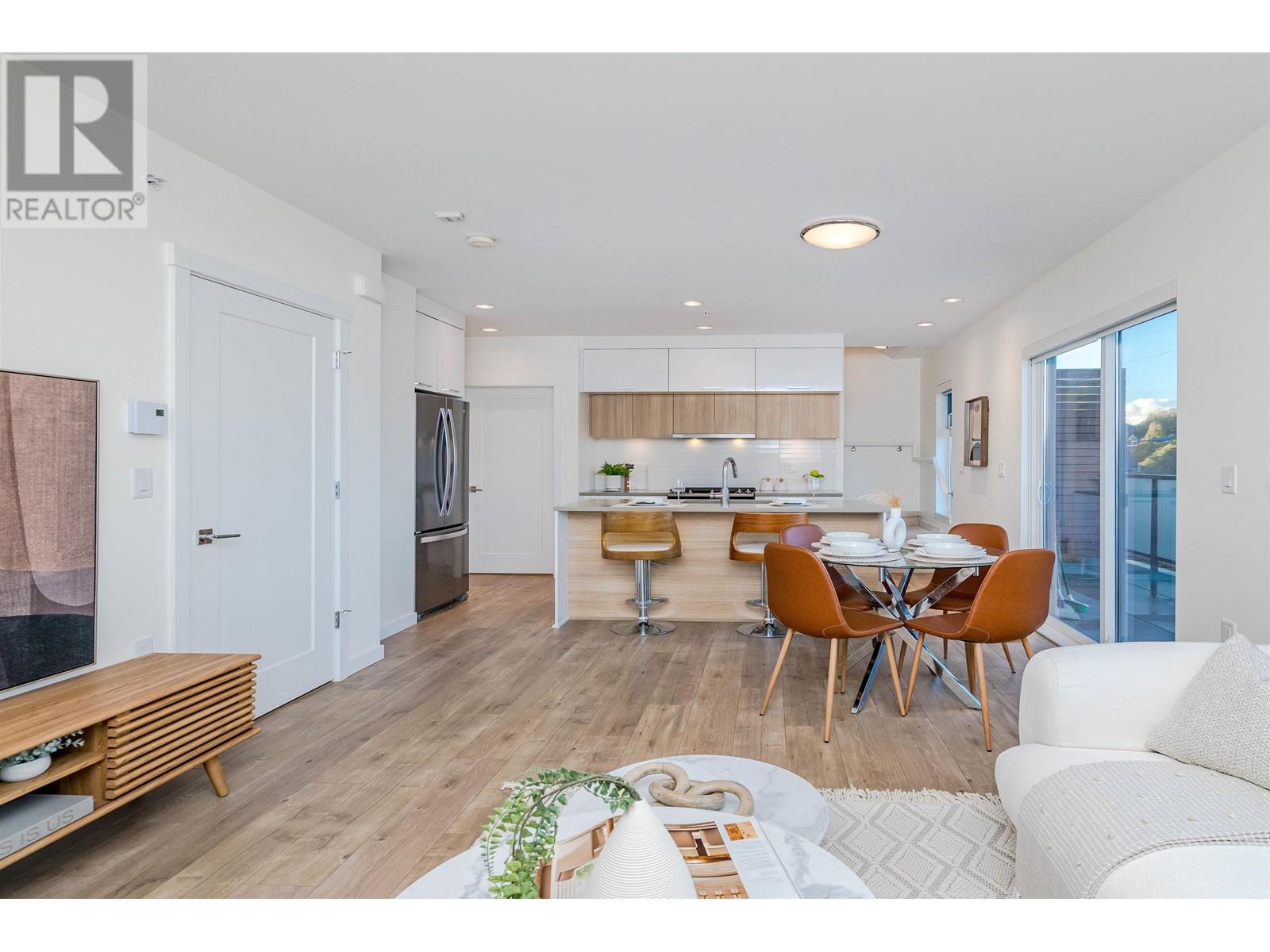 2729 Ward Street, Vancouver, British Columbia  V5R 4S7 - Photo 8 - R2938529