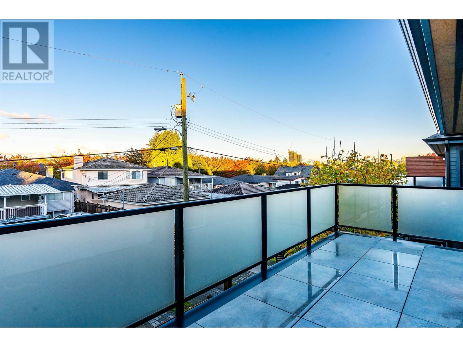 2729 Ward Street, Vancouver, British Columbia  V5R 4S7 - Photo 30 - R2938529