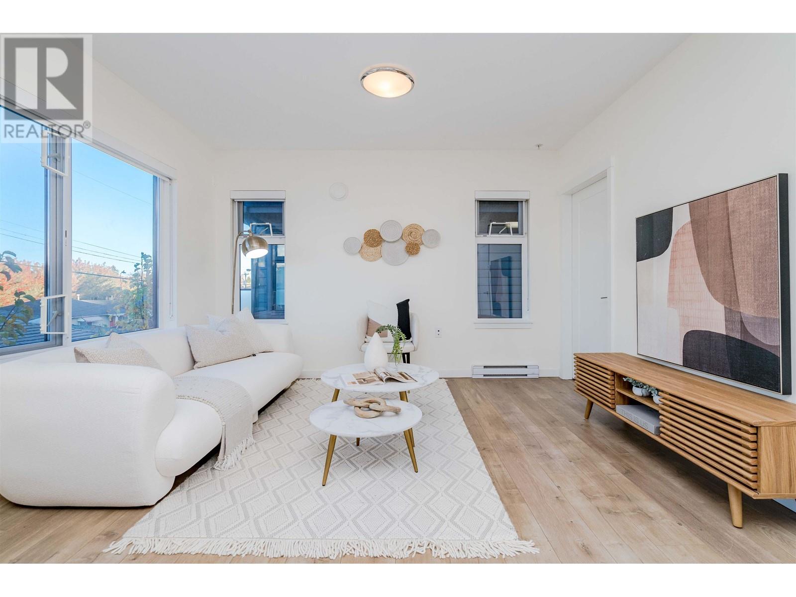 2729 Ward Street, Vancouver, British Columbia  V5R 4S7 - Photo 12 - R2938529