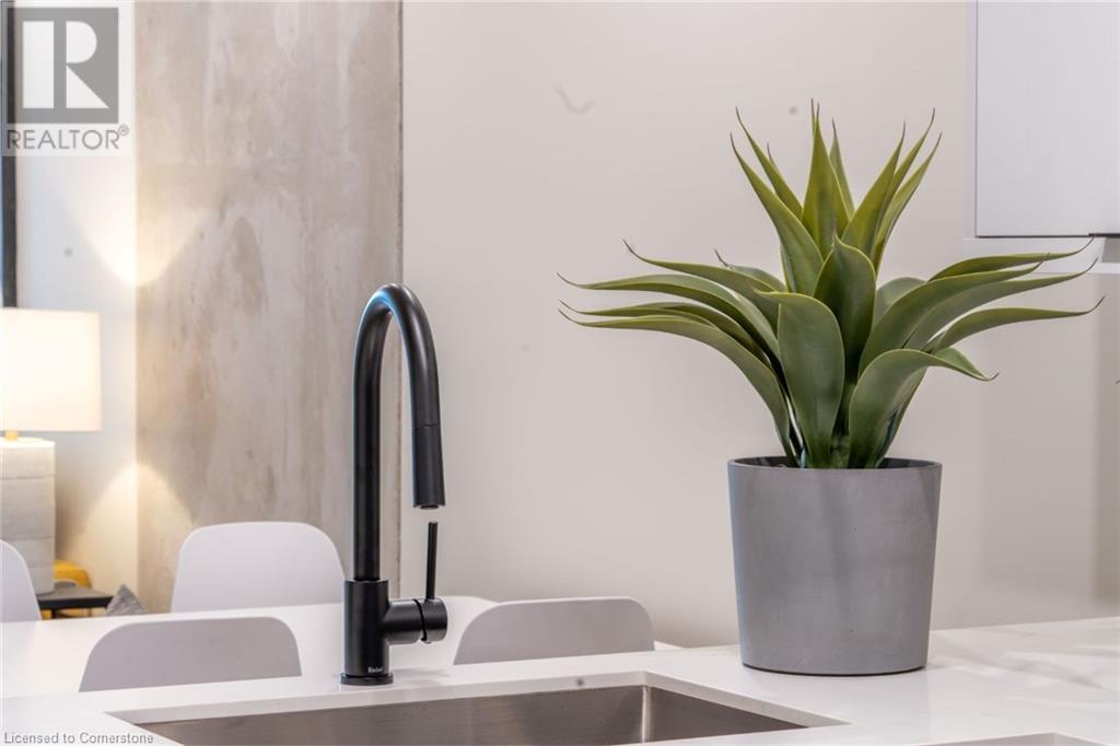 169 James Street S Unit# 407, Hamilton, Ontario  L8P 3A3 - Photo 7 - 40675963