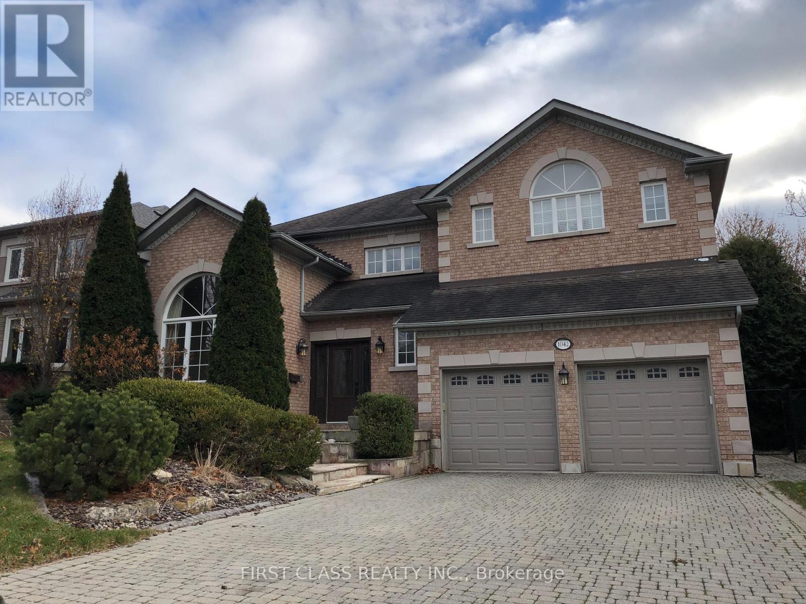 1042 SECRETARIATE ROAD, Newmarket, Ontario