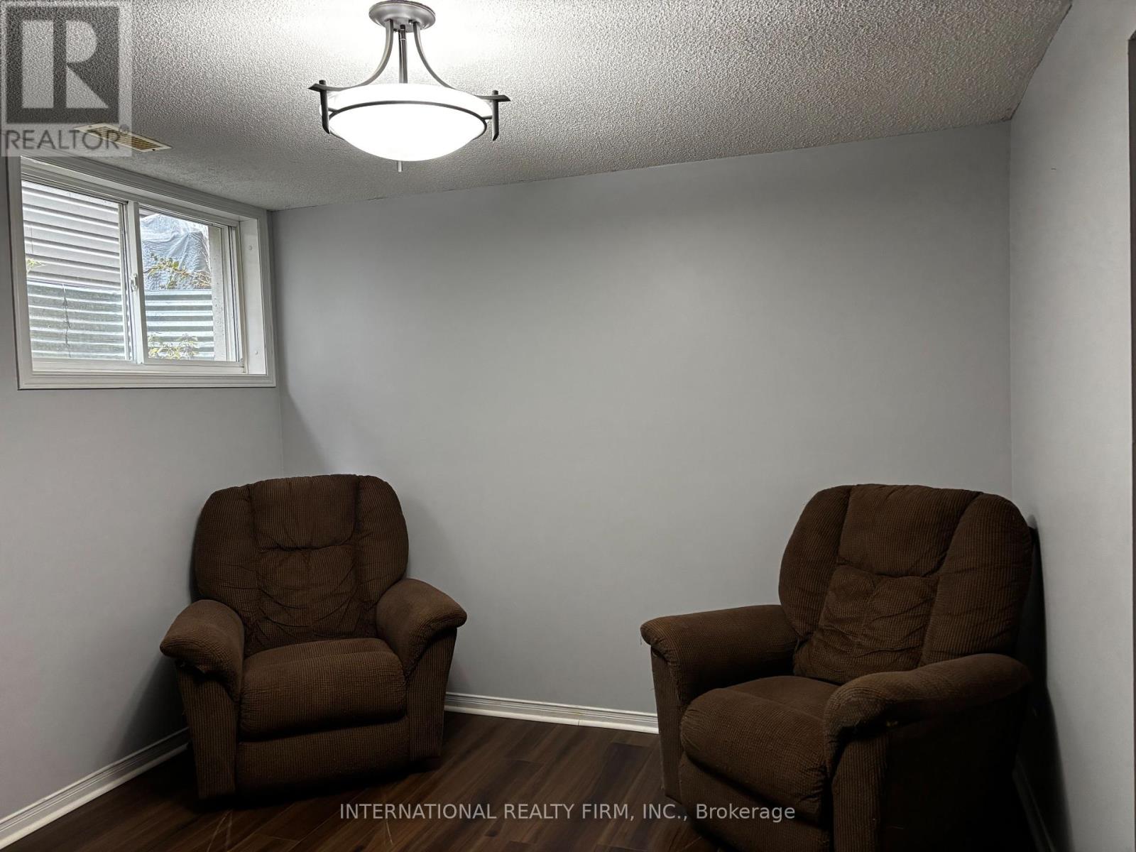 Bsmt - 14 Mann Street, Clarington, Ontario  L1C 2H5 - Photo 5 - E10417646