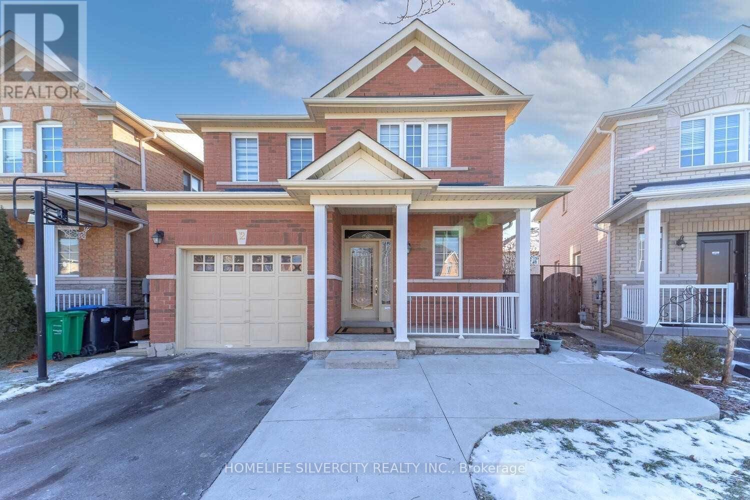 12 LOCKBURN CRESCENT, Brampton, Ontario