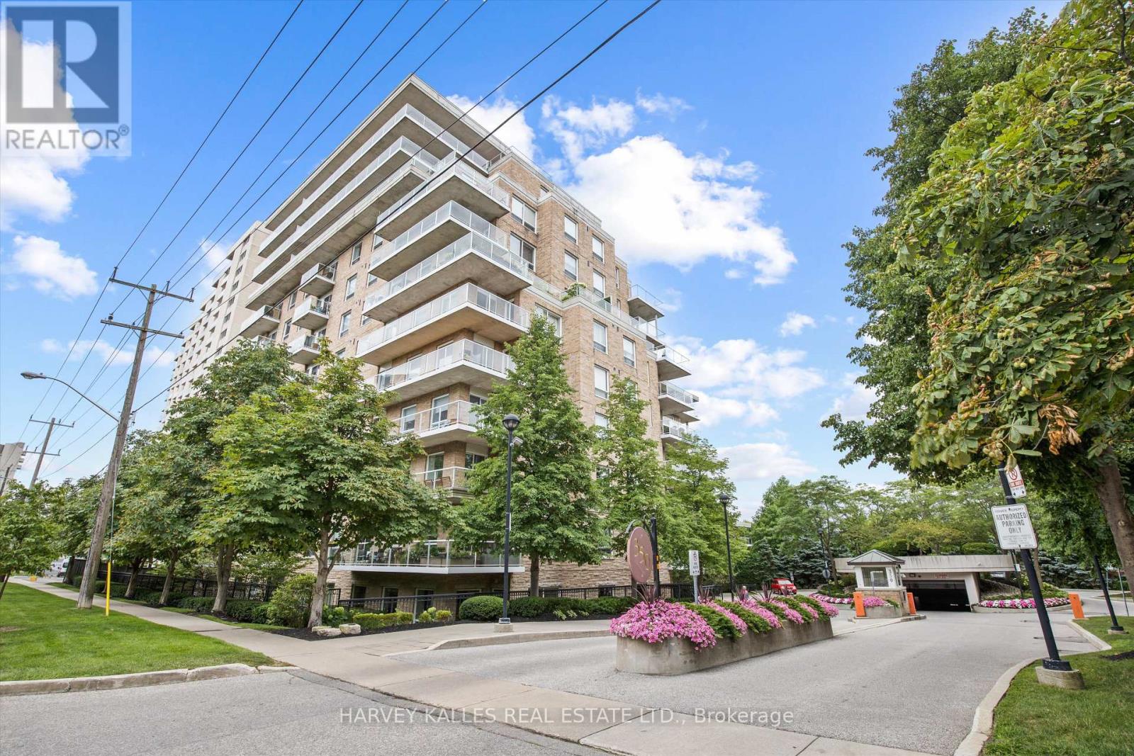 309 - 350 MILL ROAD, Toronto, Ontario