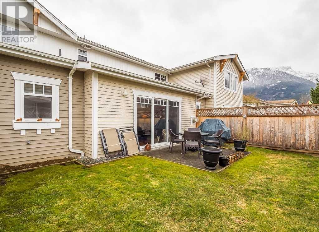 21 1821 Willow Crescent, Squamish, British Columbia  V8B 0L9 - Photo 10 - R2942911